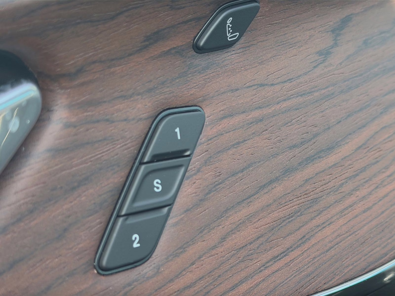 2025 Bright White Clearcoat Jeep Grand Cherokee Summit 4X4 SUV