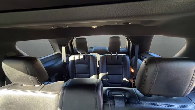 2018 Ingot Silver Ford Explorer XLT 4X4 SUV