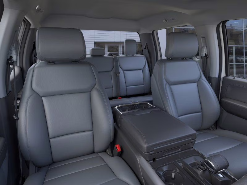 2025 Oxford White Ford F-150 Lightning Flash AWD Truck