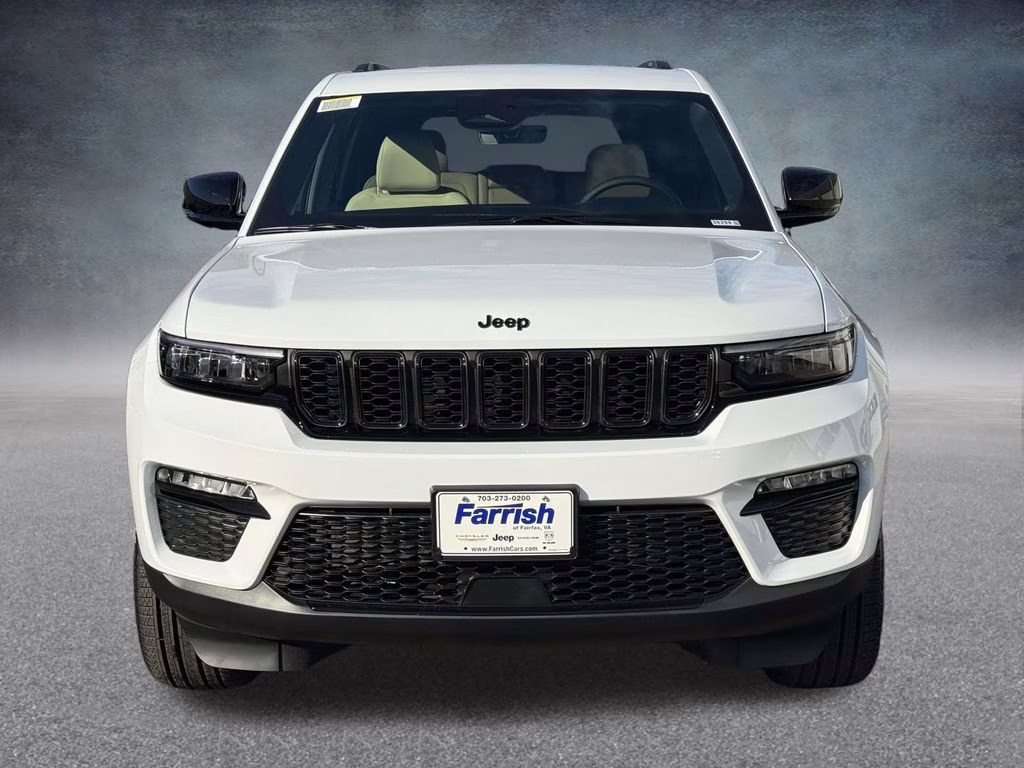2025 Bright White Clearcoat Jeep Grand Cherokee Limited 4X4 SUV