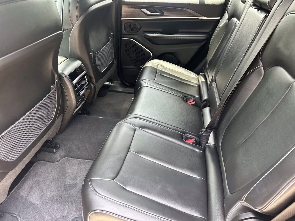 2026 Baltic Gray Metallic Clearcoat Jeep Grand Cherokee Limited 4X4 SUV