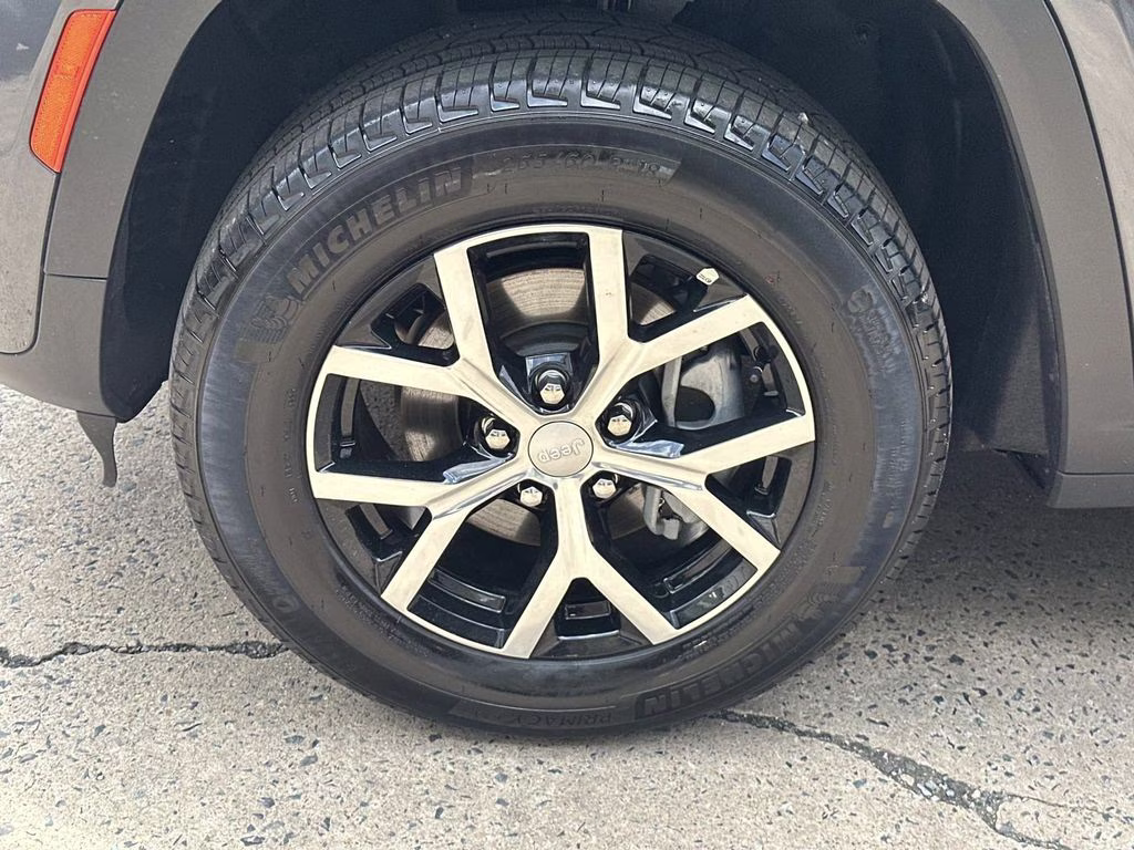 2026 Baltic Gray Metallic Clearcoat Jeep Grand Cherokee Limited 4X4 SUV