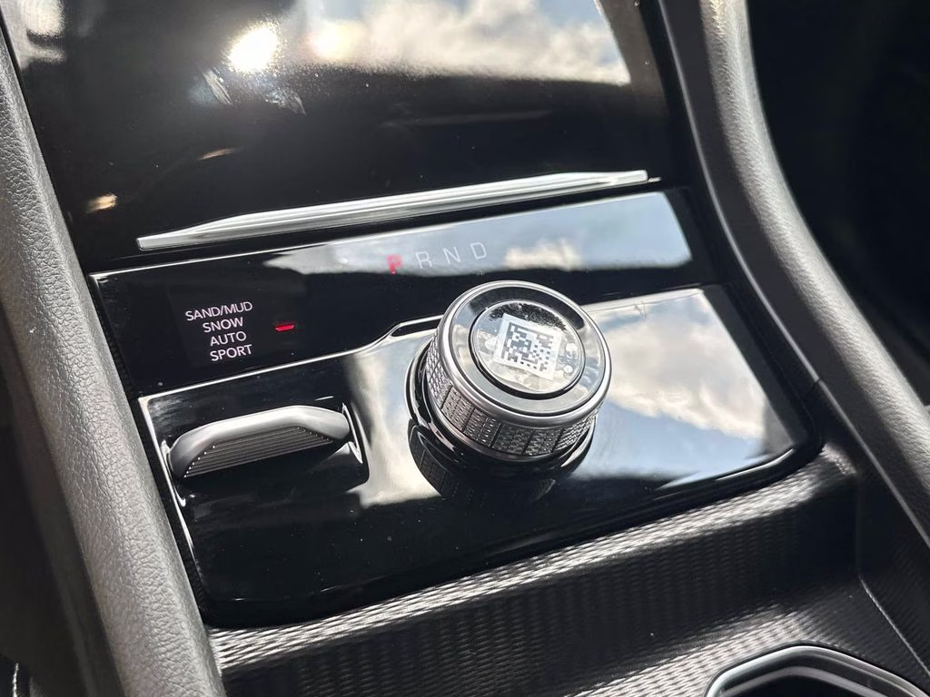 2026 Baltic Gray Metallic Clearcoat Jeep Grand Cherokee Limited 4X4 SUV