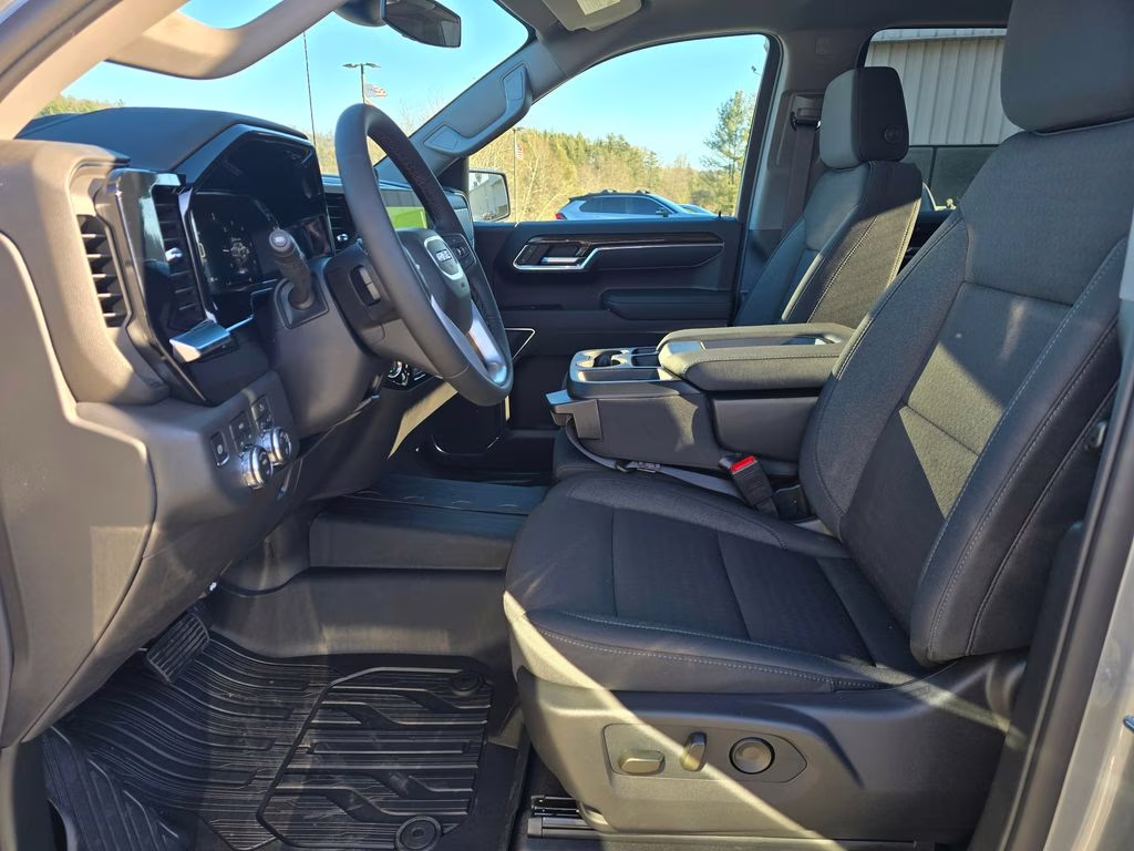 2026 Sterling Metallic GMC Sierra 1500 SLE 4X4 Truck