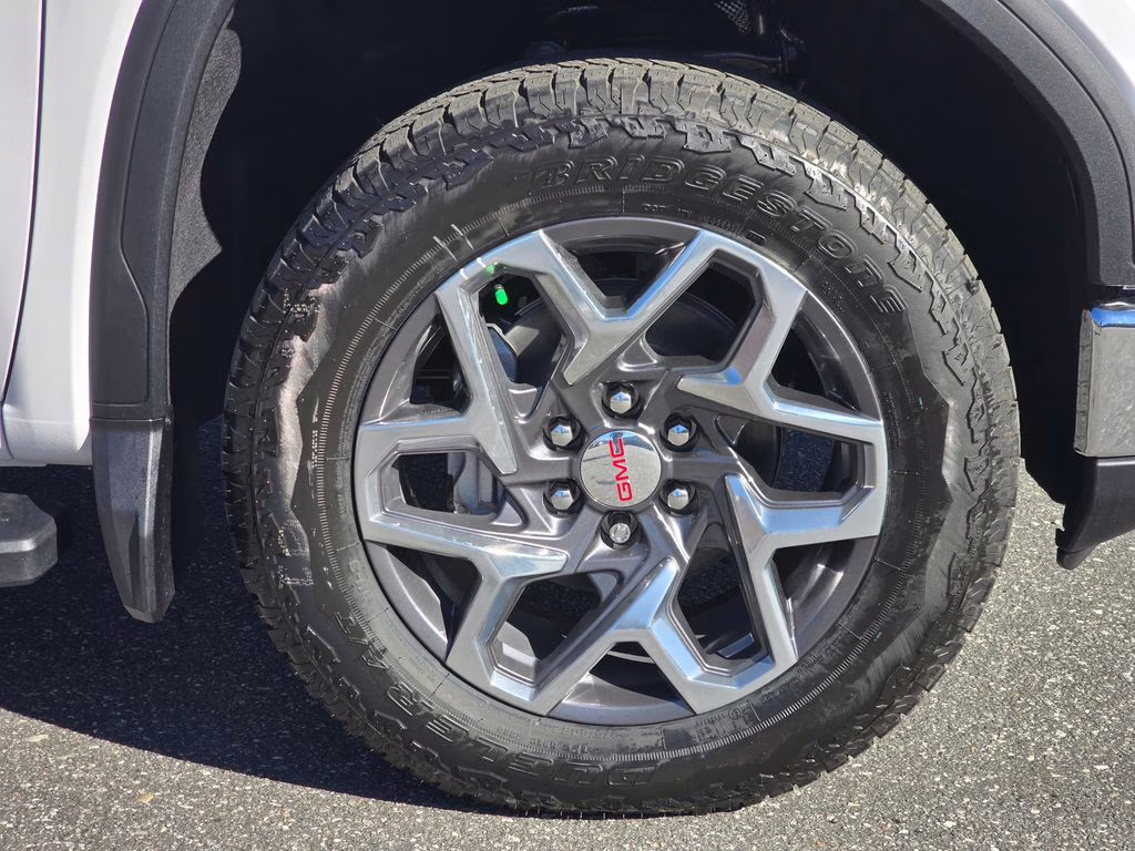 2026 Summit White GMC Sierra 1500 SLT 4X4 Truck