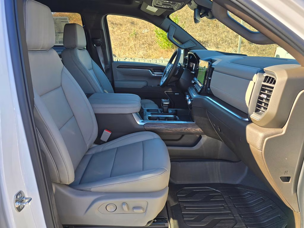 2026 Summit White GMC Sierra 1500 SLT 4X4 Truck