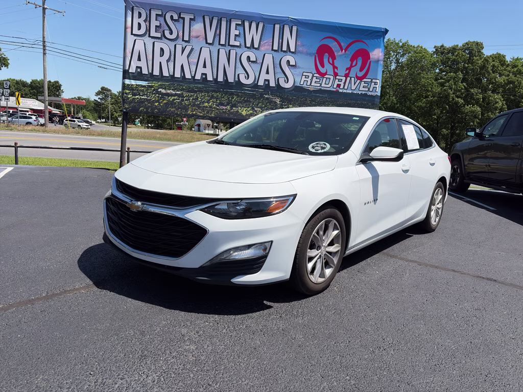 2022 Summit White Chevrolet Malibu LT FWD Sedan