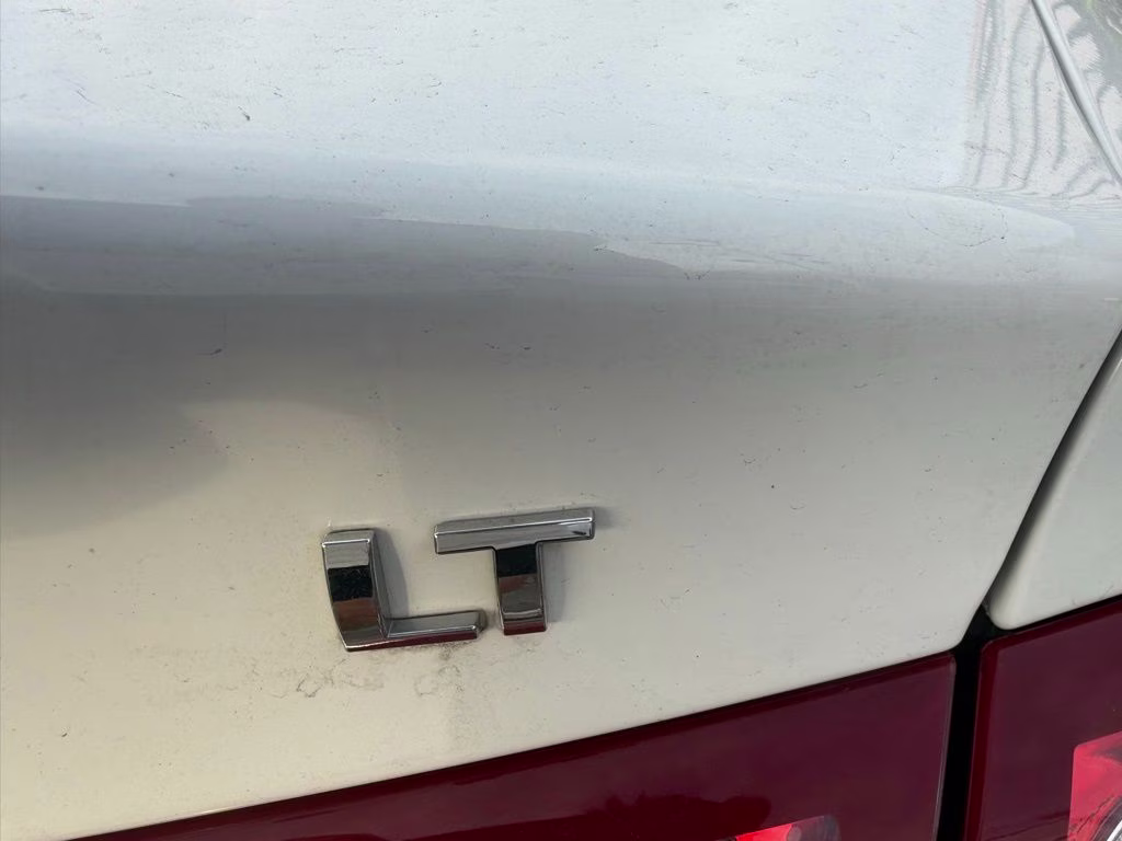 2022 Summit White Chevrolet Malibu LT FWD Sedan