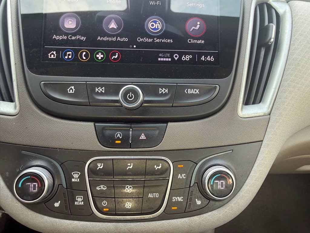 2022 Summit White Chevrolet Malibu LT FWD Sedan