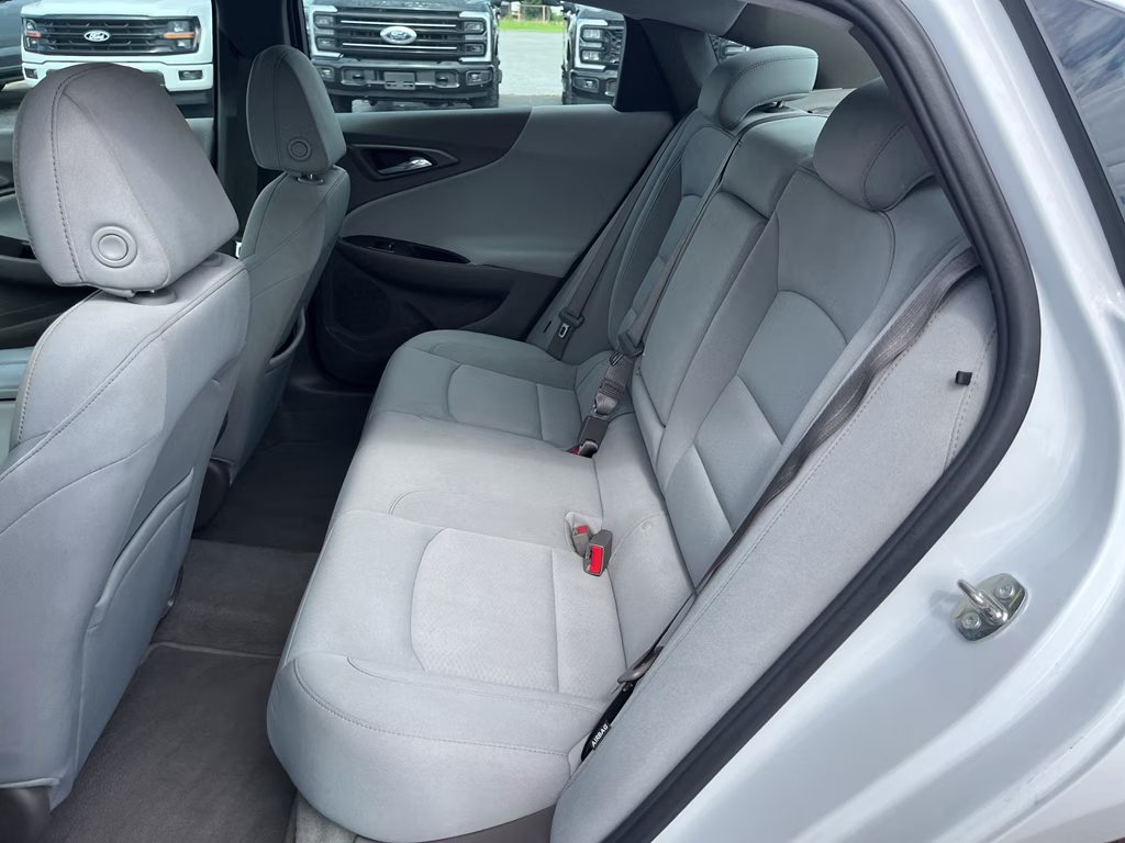 2022 Summit White Chevrolet Malibu LT FWD Sedan