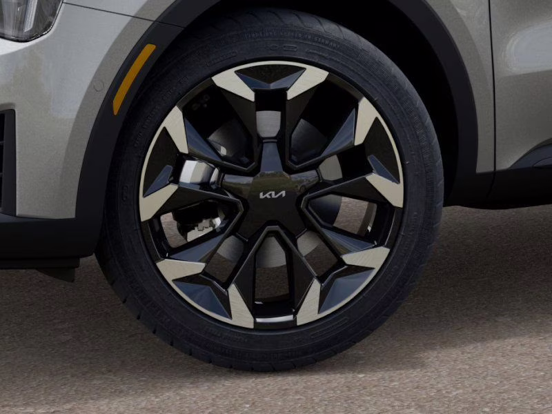 2026 Ivory Silver Kia Sorento SX FWD SUV