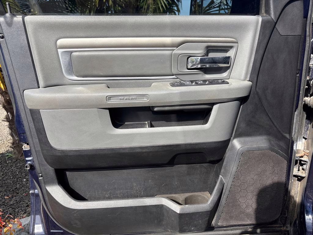 2014 True Blue Pearlcoat Ram 1500 Outdoorsman 4X4 Truck
