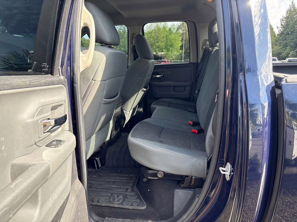 2014 True Blue Pearlcoat Ram 1500 Outdoorsman 4X4 Truck