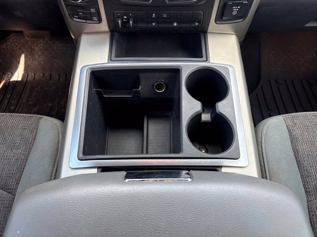 2014 True Blue Pearlcoat Ram 1500 Outdoorsman 4X4 Truck