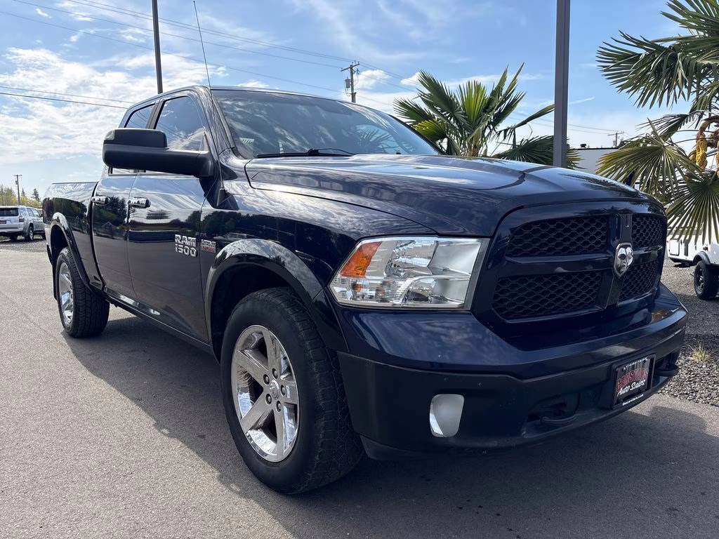 2014 True Blue Pearlcoat Ram 1500 Outdoorsman 4X4 Truck