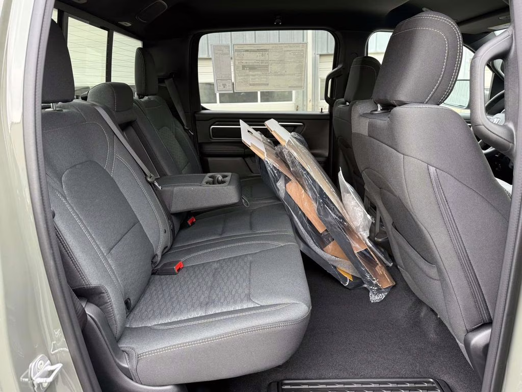 2026 Canyon Lake Ram 1500 Big Horn/Lone Star 4X4 Truck