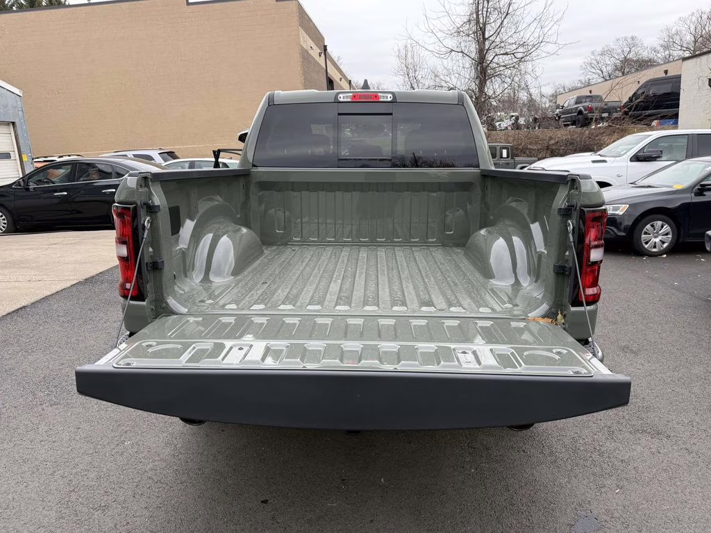 2026 Canyon Lake Ram 1500 Big Horn/Lone Star 4X4 Truck