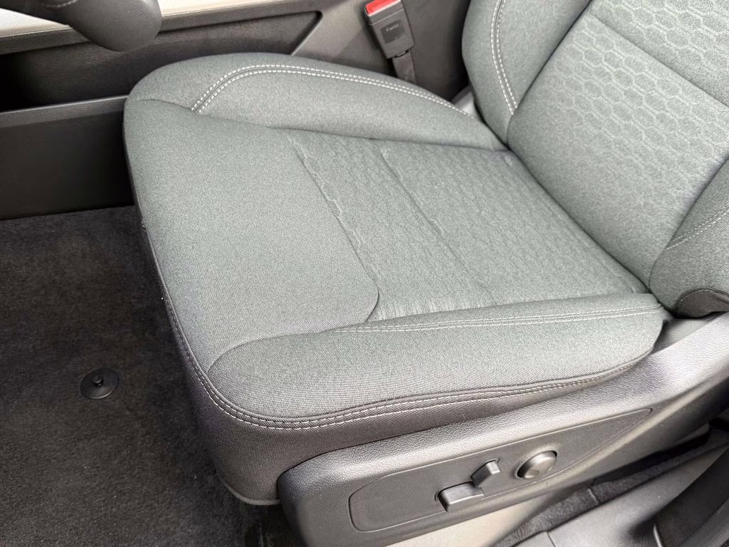 2026 Granite Crystal Metallic Clearcoat Ram 1500 Big Horn/Lone Star 4X4 Truck