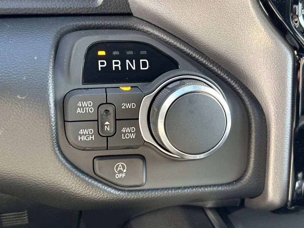 2026 Granite Crystal Metallic Clearcoat Ram 1500 Big Horn/Lone Star 4X4 Truck