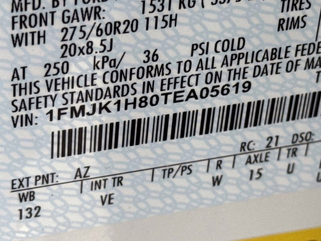 2026 White Metallic Ford Expedition Max Active RWD SUV