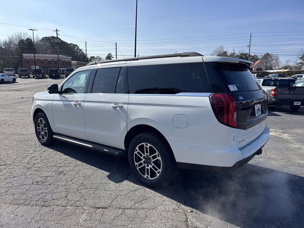 2026 White Metallic Ford Expedition Max Active RWD SUV