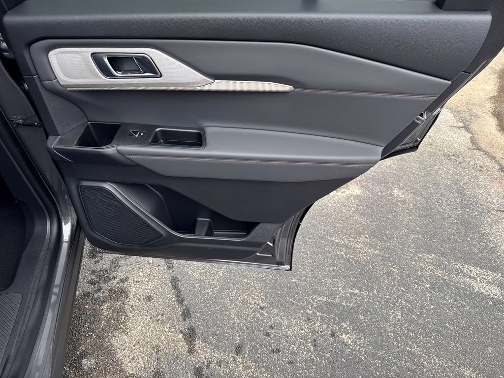 2026 Gray Metallic Ford Explorer Active RWD SUV