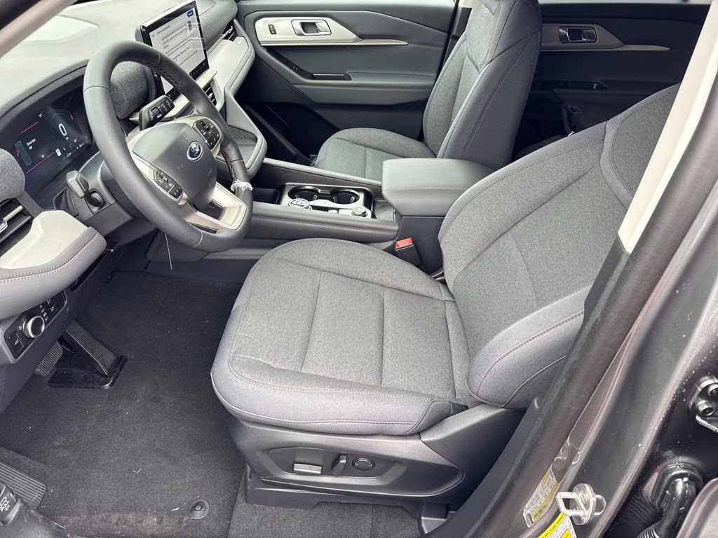 2026 Gray Metallic Ford Explorer Active RWD SUV