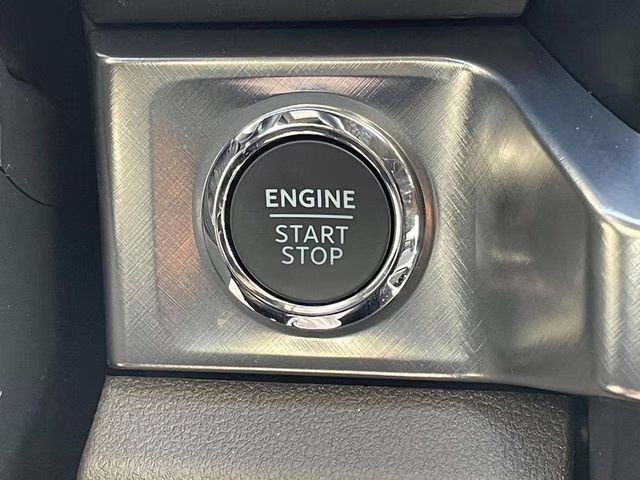 2026 White Metallic Ford Super Duty F-250 SRW King Ranch 4X4 Truck