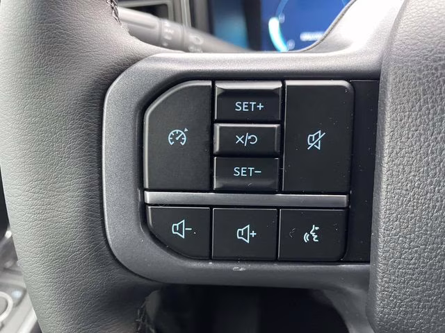 2026 Avalanche Ford Super Duty F-250 SRW Lariat 4X4 Truck