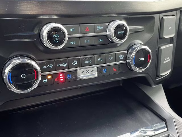 2026 Avalanche Ford Super Duty F-250 SRW Lariat 4X4 Truck