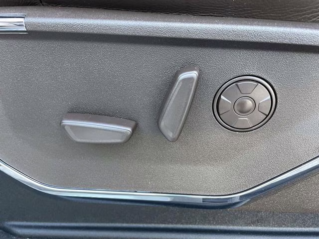 2026 Black Metallic Ford Super Duty F-250 SRW King Ranch 4X4 Truck