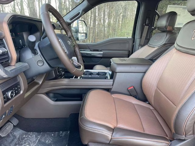 2026 Black Metallic Ford Super Duty F-250 SRW King Ranch 4X4 Truck