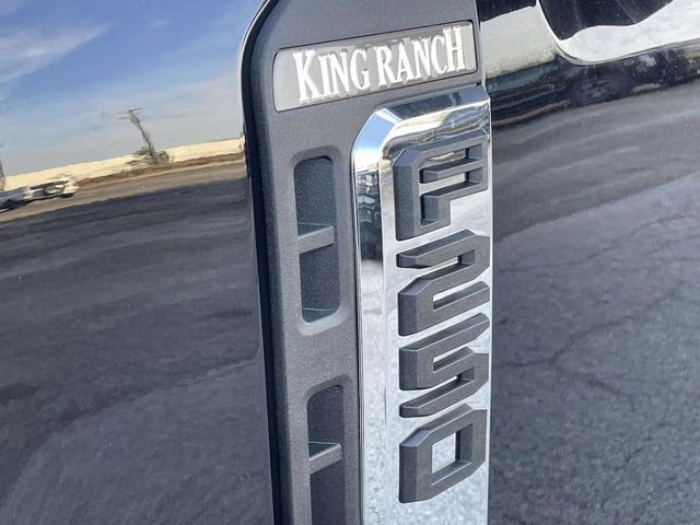 2026 Black Metallic Ford Super Duty F-250 SRW King Ranch 4X4 Truck