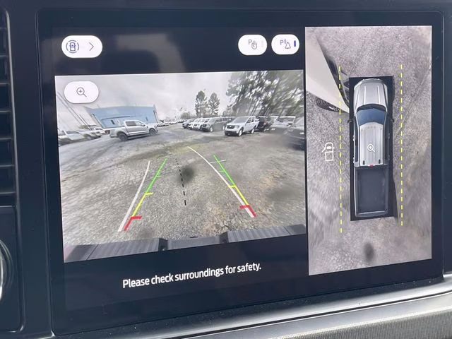 2026 White Metallic Ford Super Duty F-450 DRW Platinum 4X4 Truck