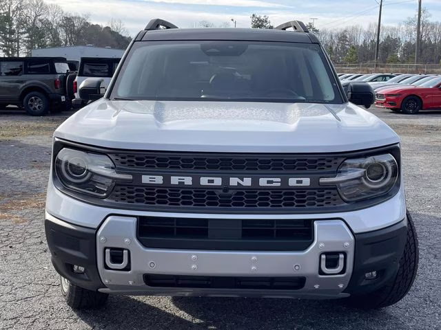 2025 Oxford White Ford Bronco Sport Badlands 4X4 SUV