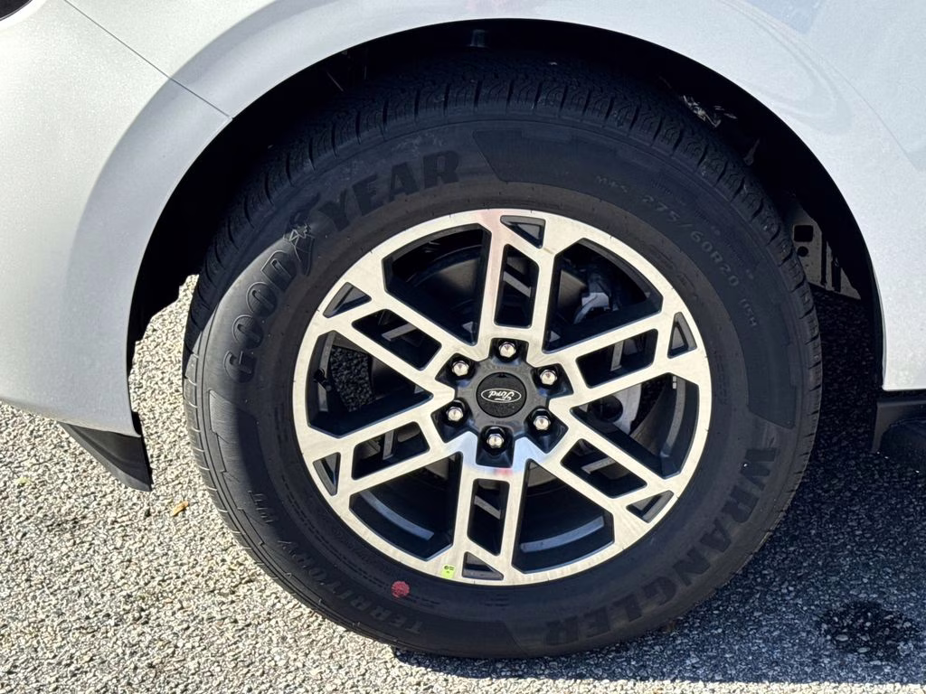 2026 White Metallic Ford Expedition Max Active RWD SUV