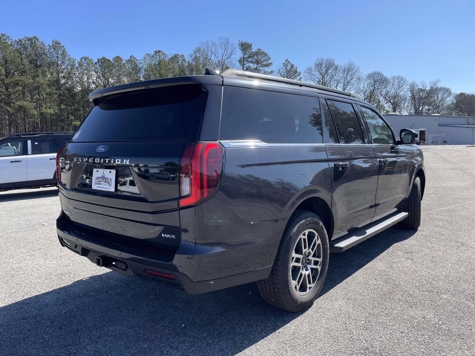 2026 Gray Metallic Ford Expedition Max Active RWD SUV