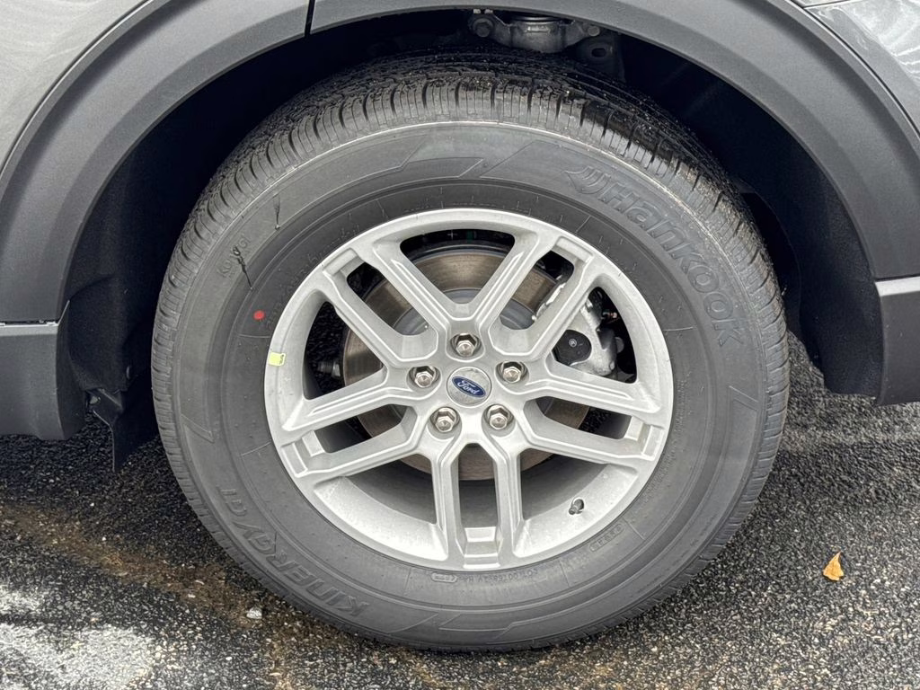 2026 Gray Metallic Ford Explorer Active RWD SUV
