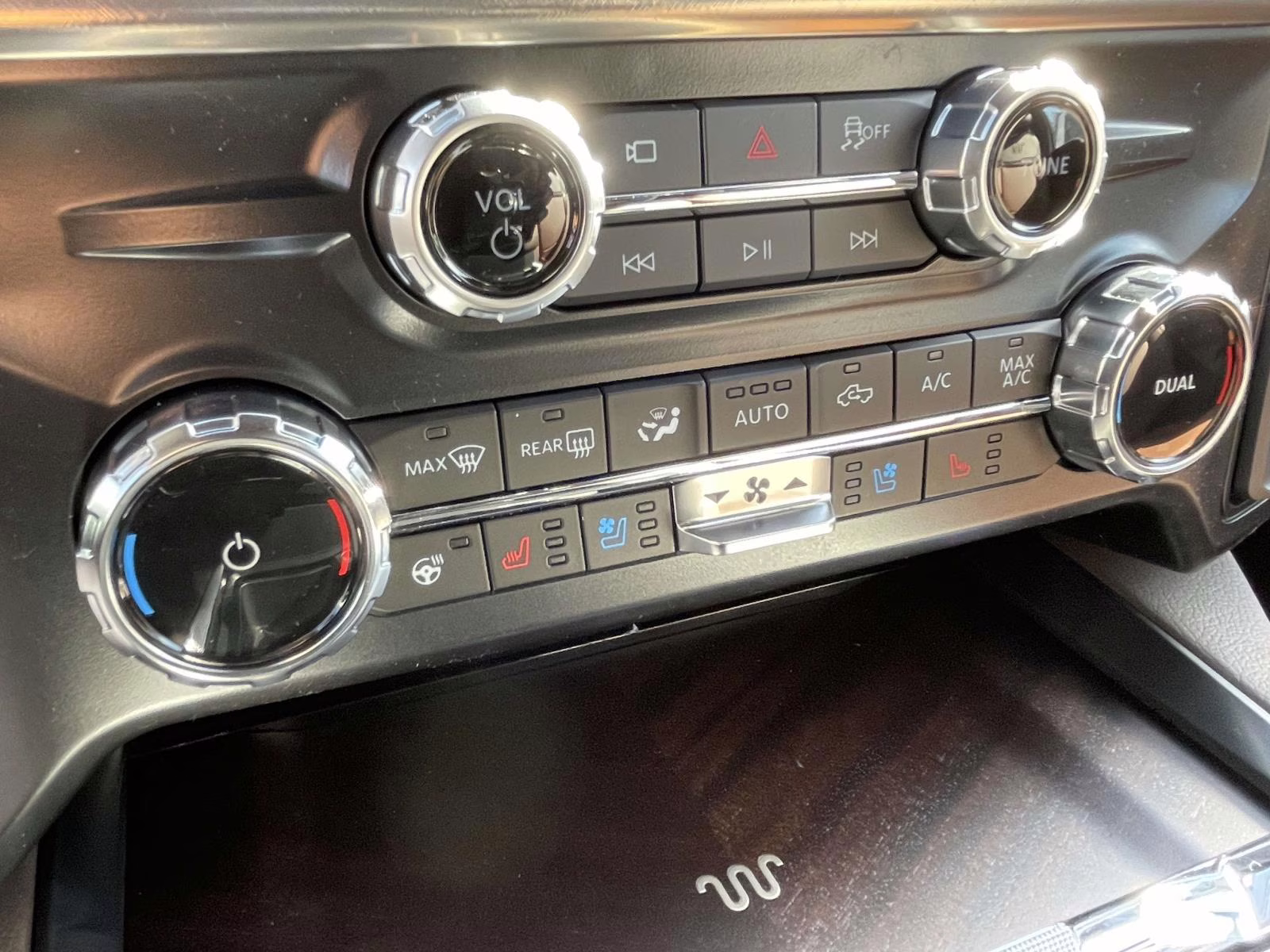 2026 White Metallic Ford Super Duty F-250 SRW King Ranch 4X4 Truck