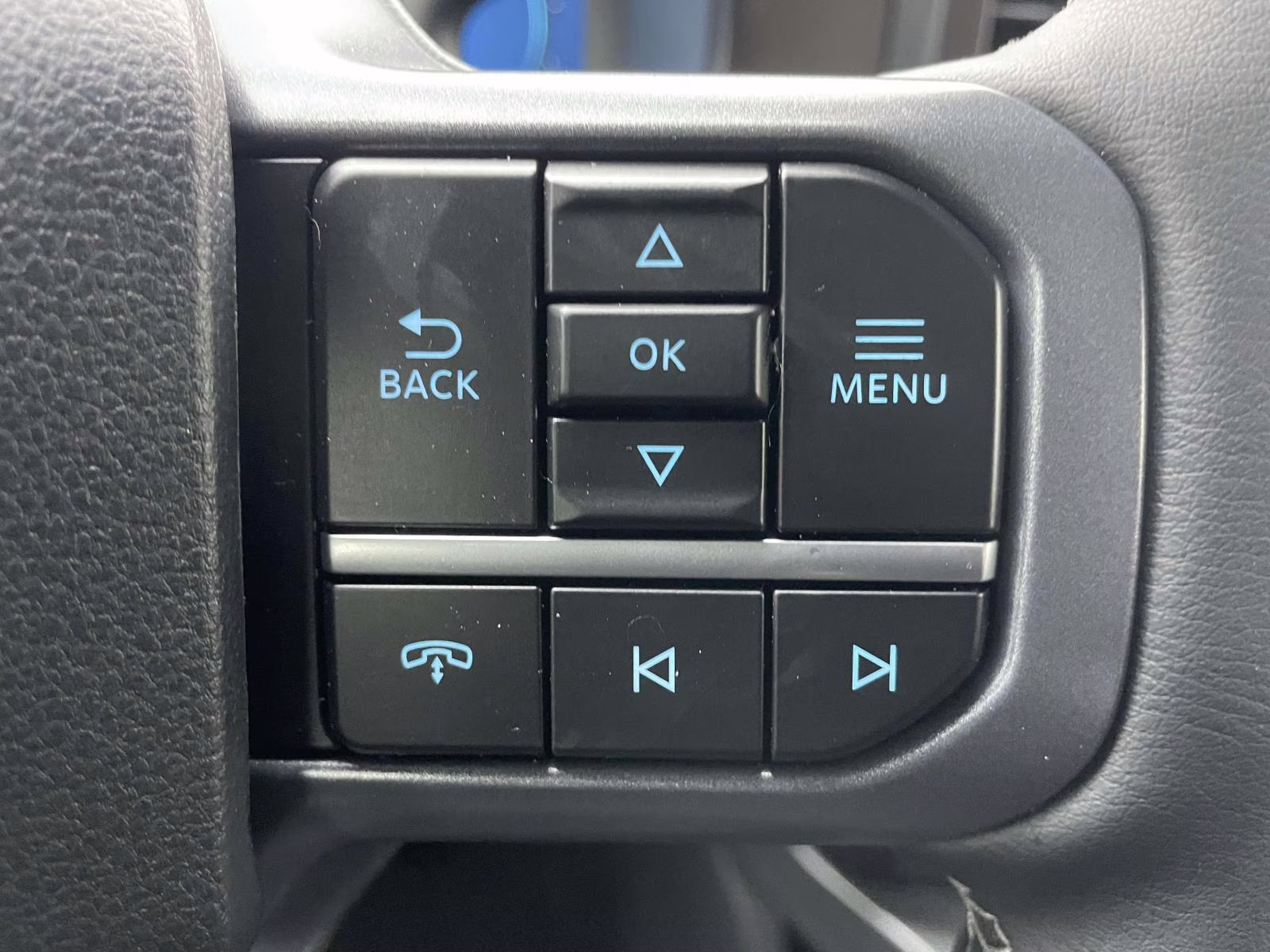 2026 Avalanche Ford Super Duty F-250 SRW Lariat 4X4 Truck