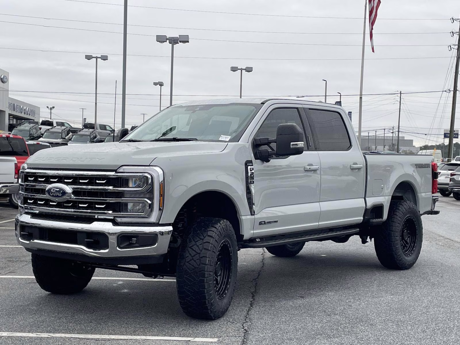 2026 Avalanche Ford Super Duty F-250 SRW Lariat 4X4 Truck