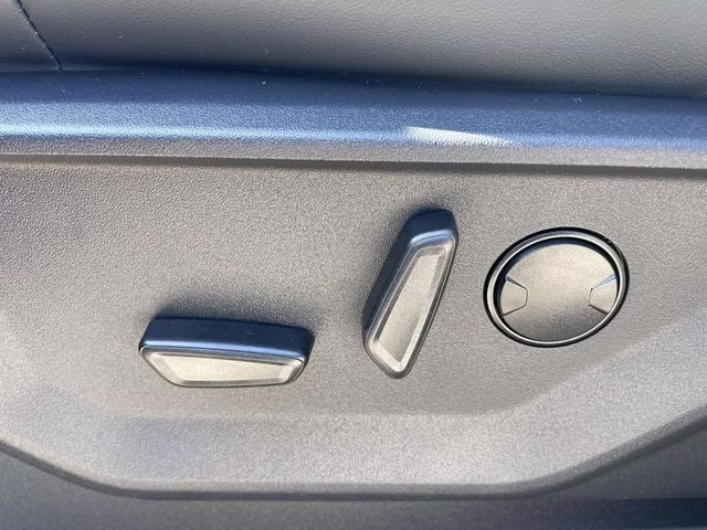 2026 Gray Metallic Ford Expedition Max Active RWD SUV