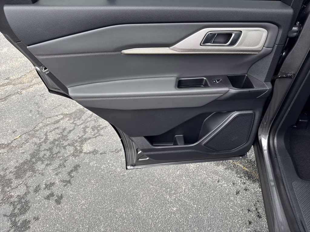 2026 Gray Metallic Ford Explorer Active RWD SUV