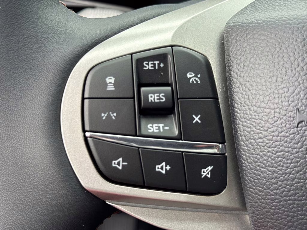 2026 Gray Metallic Ford Explorer Active RWD SUV