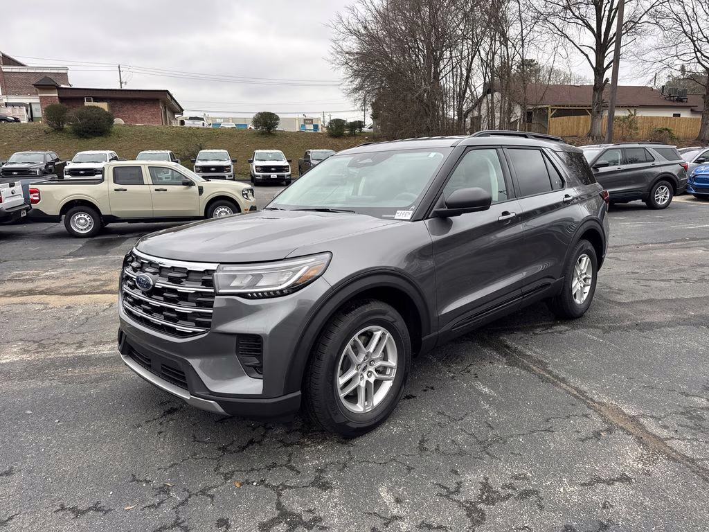 2026 Gray Metallic Ford Explorer Active RWD SUV