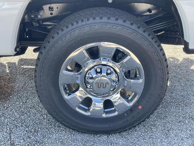 2026 White Metallic Ford Super Duty F-250 SRW King Ranch 4X4 Truck