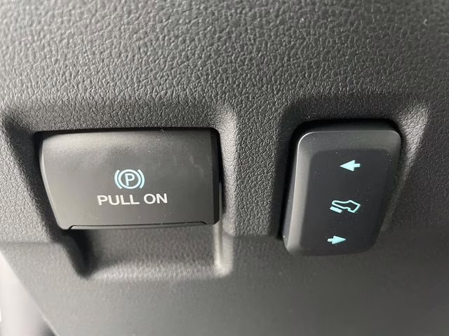 2026 Avalanche Ford Super Duty F-250 SRW Lariat 4X4 Truck