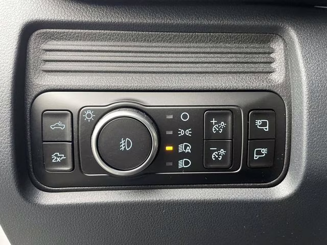 2026 Avalanche Ford Super Duty F-250 SRW Lariat 4X4 Truck