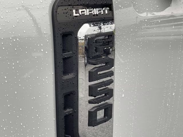 2026 Avalanche Ford Super Duty F-250 SRW Lariat 4X4 Truck