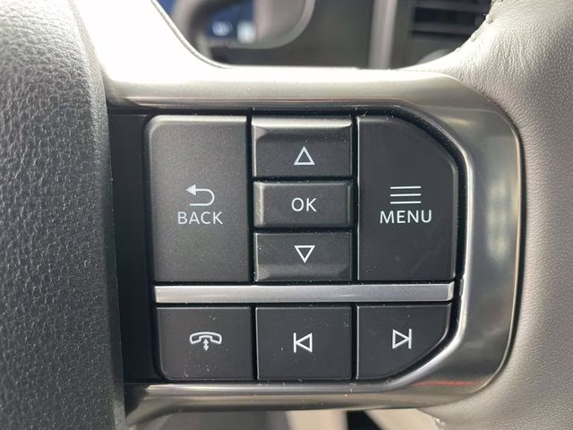 2026 White Metallic Ford Super Duty F-450 DRW Platinum 4X4 Truck